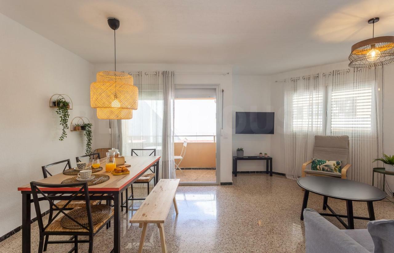 Cozy Apartment In Salinetas Beach. Екстериор снимка